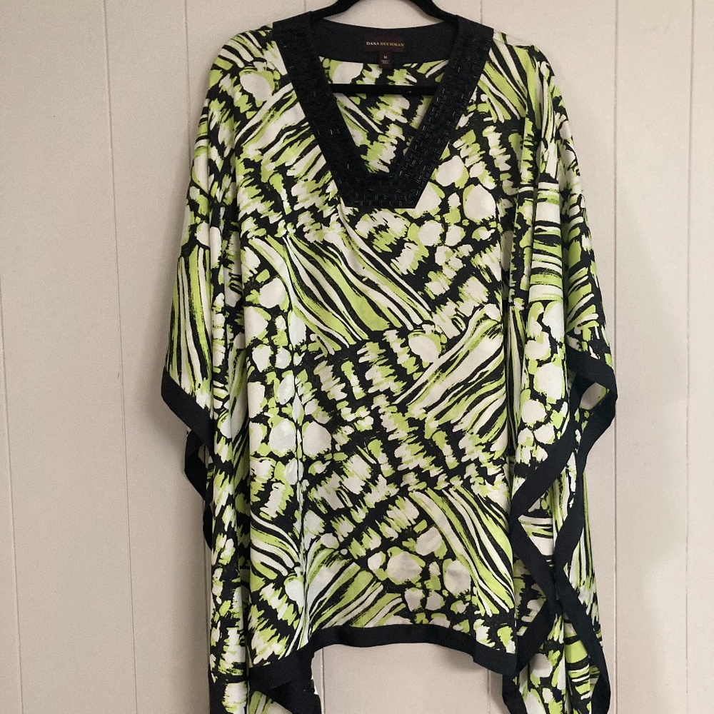 VNECK PONCHO STYLE TOP
